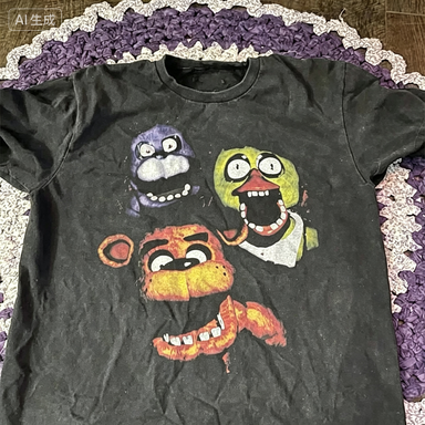เสื้อยืดผู้ชายลายเรโทร Freddie - Retro Gaming Aesthetic บทวิจารณ์และราคา